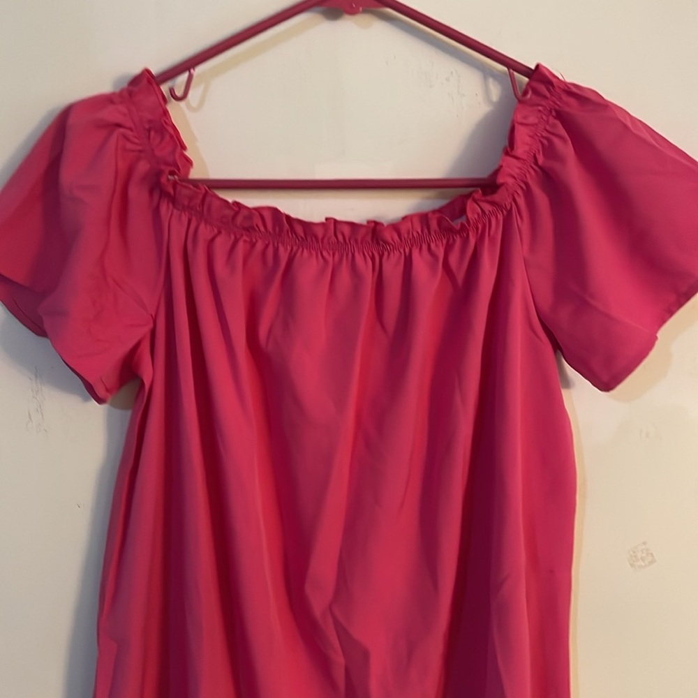 Elegant Pink Off-Shoulder Dress - Picture 6 of 10